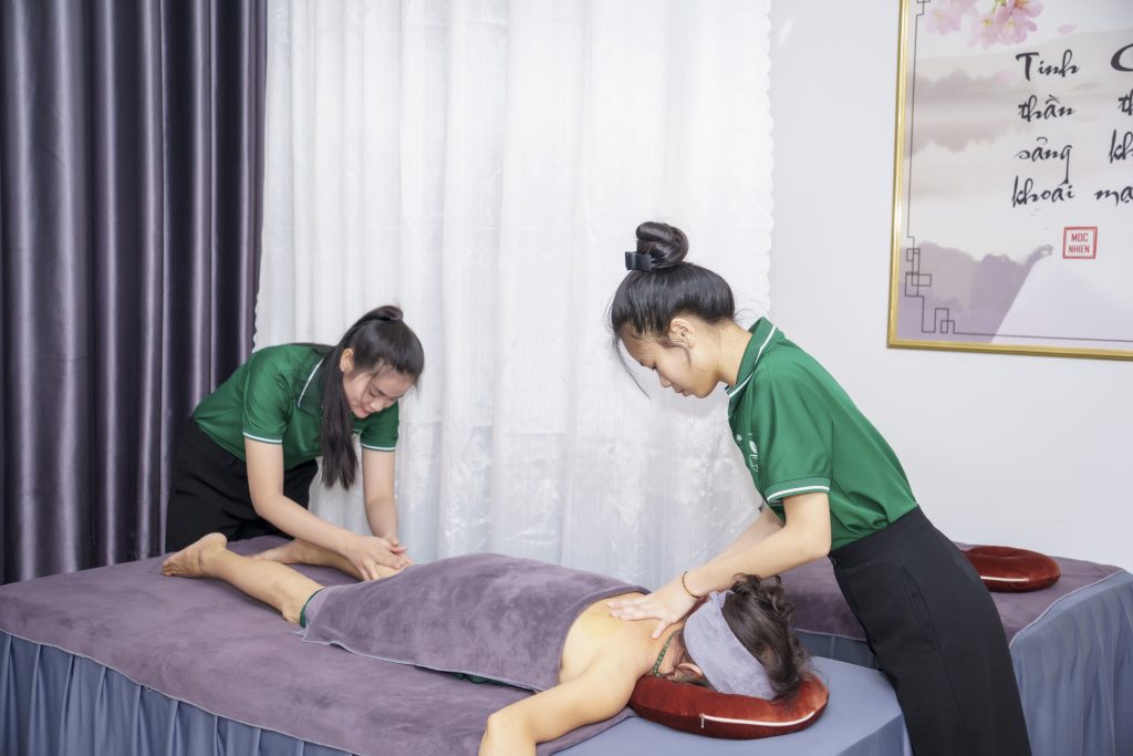 Massage dưỡng sinh phòng tránh đột quỵ