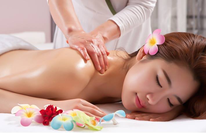 Xoa Bóp Trị Liệu: Liệu Pháp Tự Nhiên Cho Sức Khỏe Toàn Diện