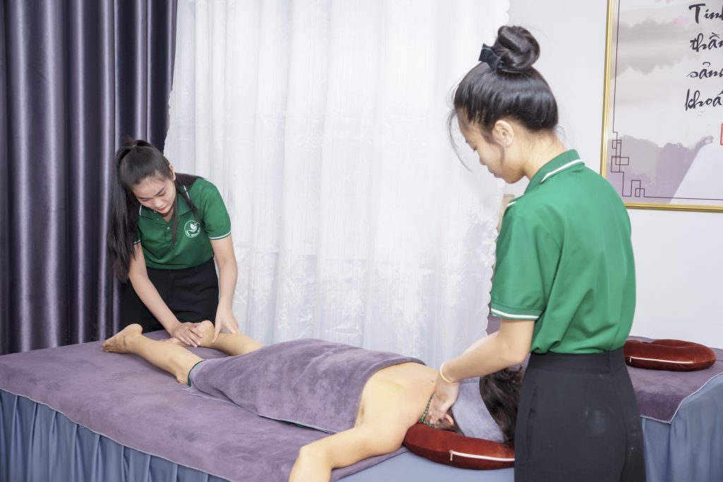 Dưỡng sinh đông y phòng bệnh mùa lạnh